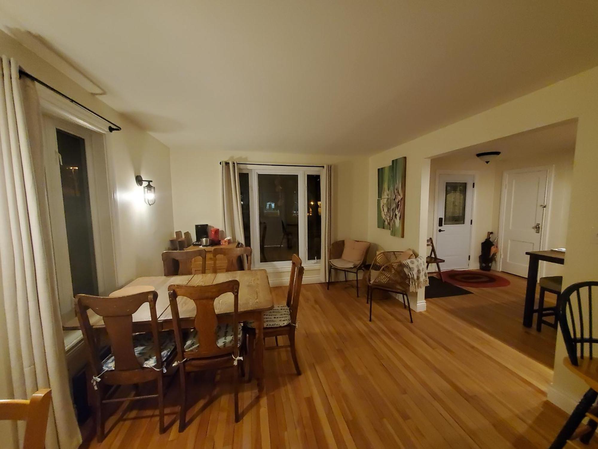 La Maison Aux Camelias Panzió Coaticook Kültér fotó